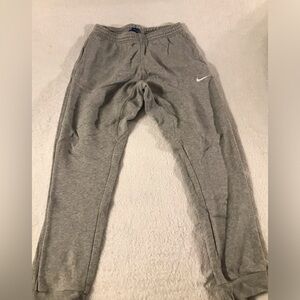 Nike Tapered Leg Sweatpants